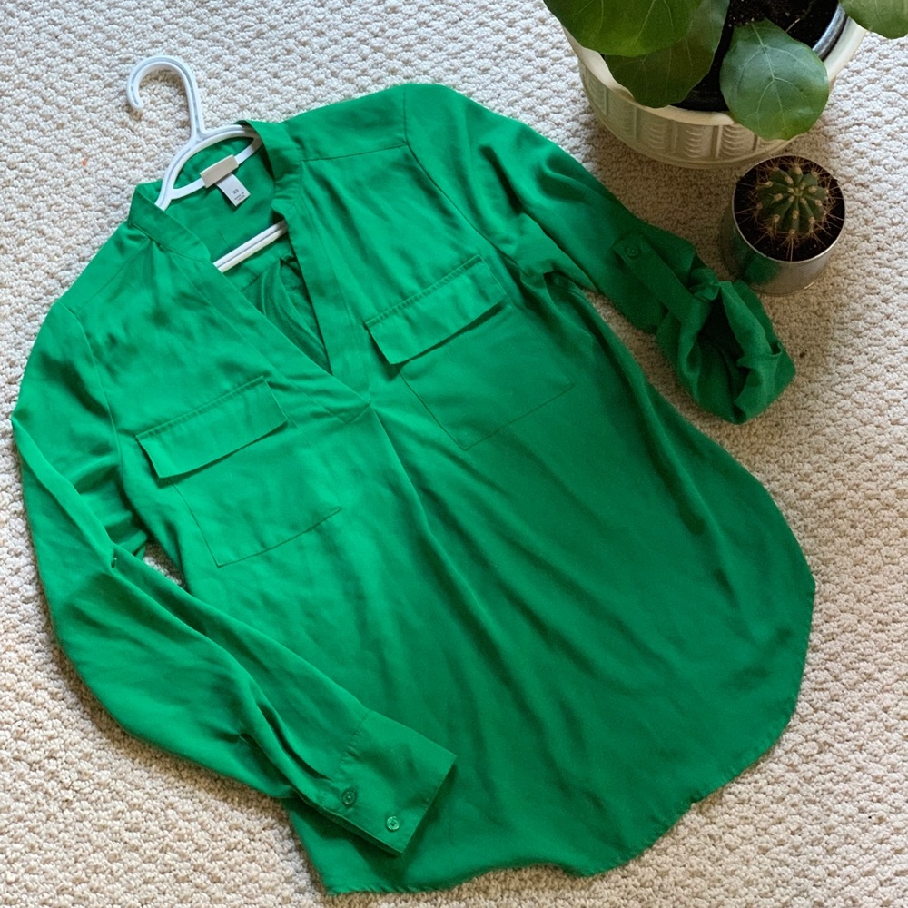 Kelly green ladies top
